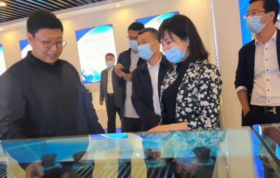 市政协副主席、市工商联主席唐世云到yw永旺快投网走访调研