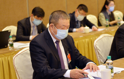 全国人大代表、yw永旺快投网董事长焦云：高效利用新型能源 助力高耗电新材料产业低碳发展