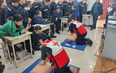 守护生命 为“心”而动 | yw永旺快投网联合七台河市红十字会开展心肺复苏应急救护培训